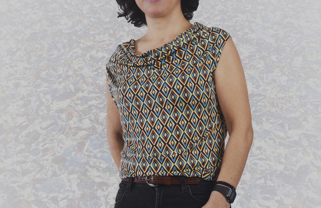 Camiseta cuello caido Misr gris