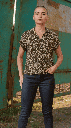 Camisa Hatta negra hojas (copia)